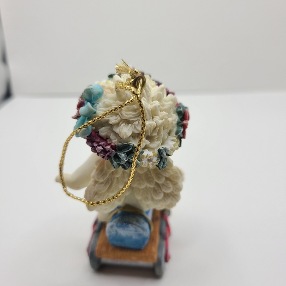 Dreamsicles 1998 Cherub Holiday Ornament set of 6 - Picture 5 of 14